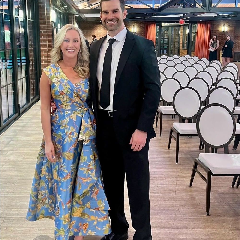 Theia Dalia Floral One-Shoulder Cocktail Dress
Cornflower Marigold, Size 8 - Picture 5 of 5